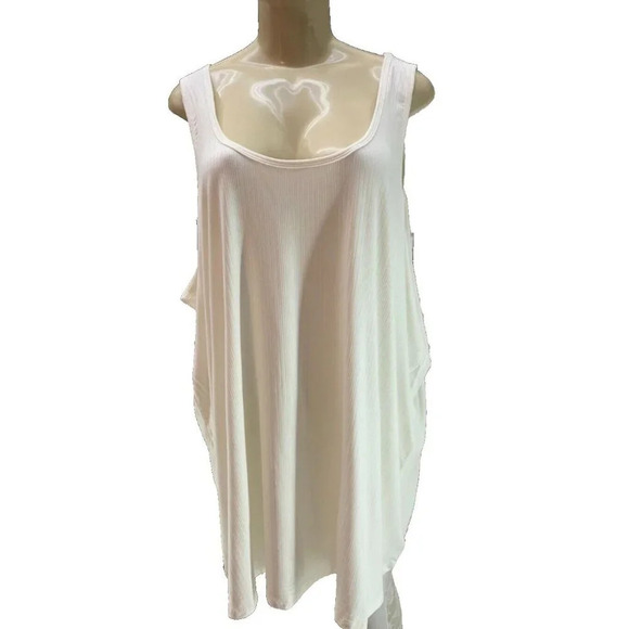 Torrid +5 Eggshell Semi-Sheer Scoop Neckline Ribbed Rayon Knit Tank Top - Picture 2 of 6